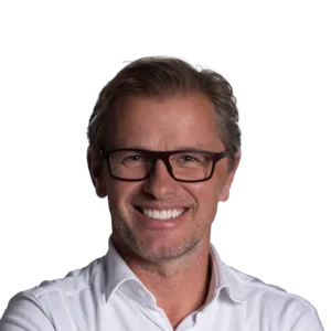 Simplify Hospitality | Cloudbasiertes Property Management System für unterwegs und vor Ort